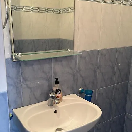 Ailin Studio Apart * Sarandë